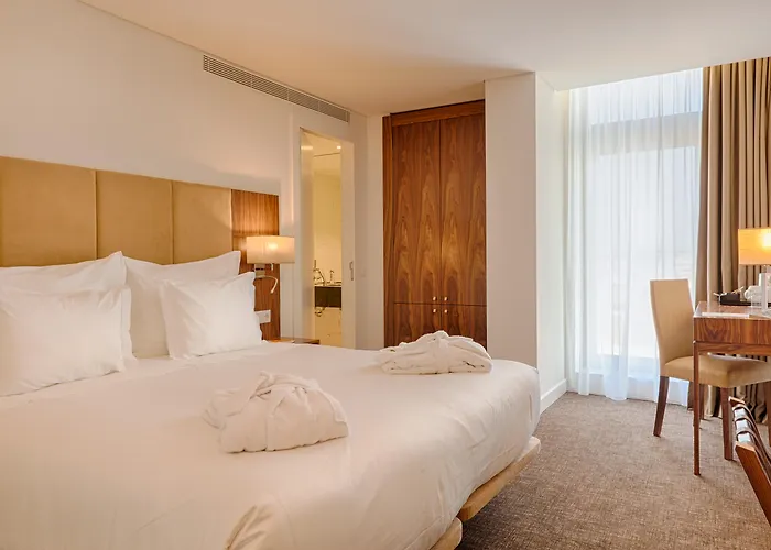 Premium DowntownHotel Porto