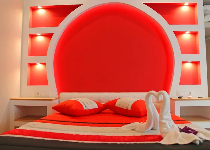 Monte Carlo LoveHotel Porto